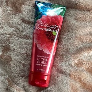 Midnight pomegranate body cream